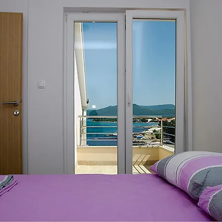 아파트 1 Bedroom Stunning In *